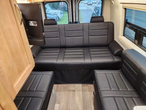Used 2021 Mercedes-Benz Sprinter 3500 image 16