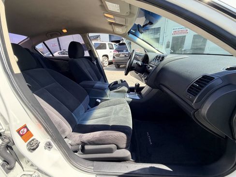 Used 2007 Nissan Altima Hybrid Sedan w/ Convenience Pkg image 27