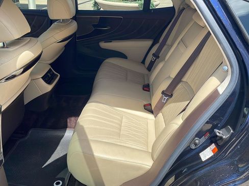 Used 2020 Lexus LS 500 w/ Interior Upgrade Package RWD image 6