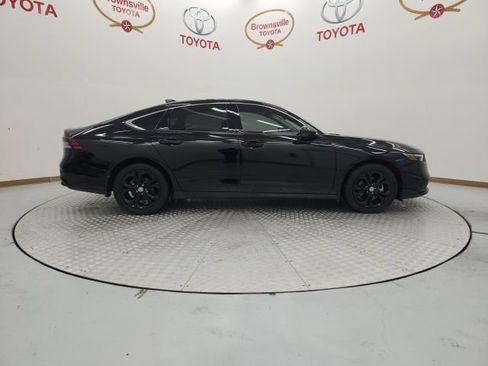 Used 2024 Honda Accord EX image 3