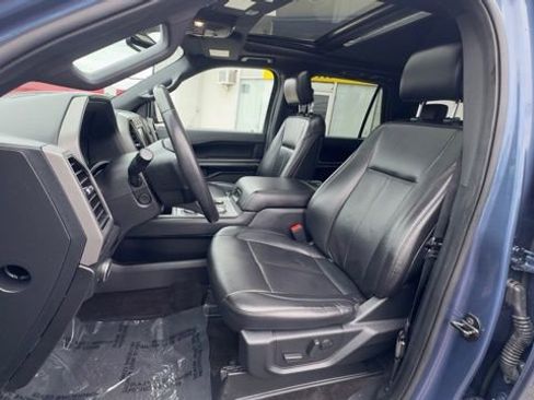 Certified 2020 Ford Expedition XLT w/ Equipment Group 202A image 18