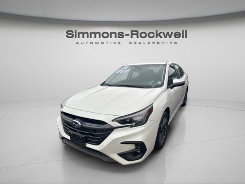 Used 2024 Subaru Legacy Touring XT image 3