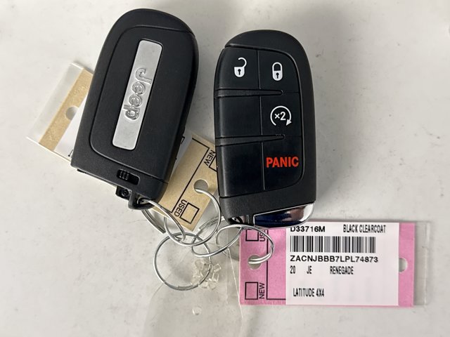 Used 2020 Jeep Renegade Latitude w/ Cold Weather Group AWD/4WD image 20