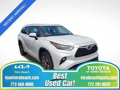 Certified 2025 Toyota Highlander XLE