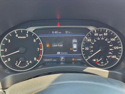Used 2020 Nissan Altima 2.5 SR FWD image 11