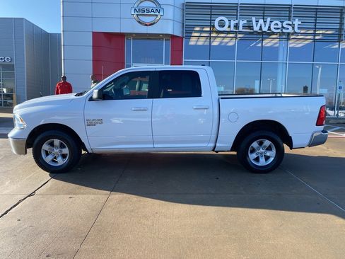 Used 2021 RAM 1500 Classic SLT image 2