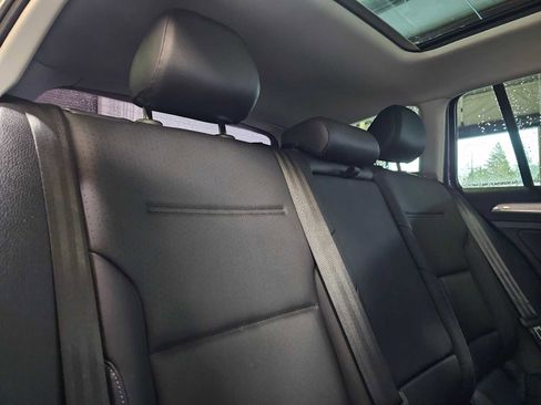 Used 2017 Volkswagen Golf Alltrack SE image 13