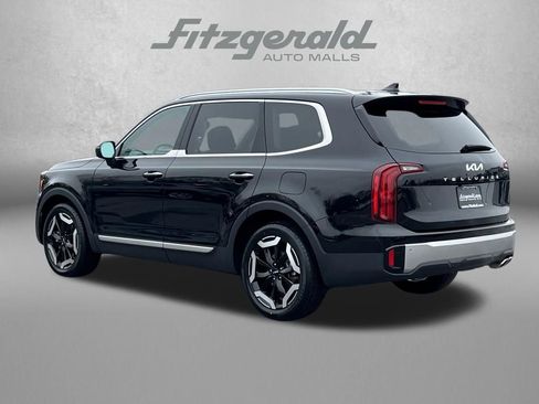 Used 2025 Kia Telluride S FWD image 6