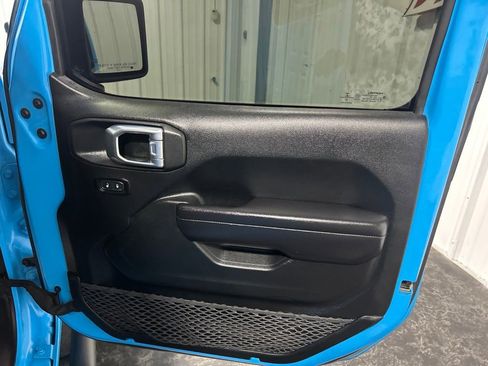 Used 2021 Jeep Wrangler Unlimited Sport AWD/4WD image 14