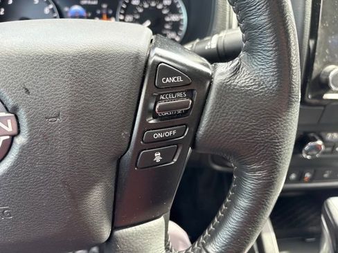 Used 2023 Nissan Frontier SV w/ SV Convenience Package image 13