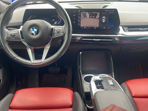 Used 2023 BMW X1 xDrive28i AWD/4WD image 8