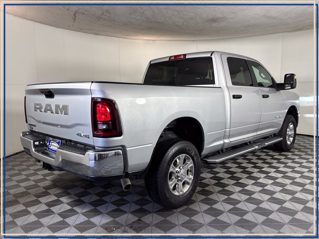 Certified 2026 RAM 2500 Big Horn AWD/4WD image 9