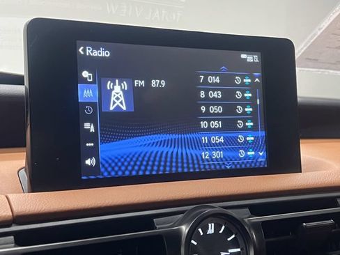 Certified 2023 Lexus IS 300 w/ Premium Package RWD image 19