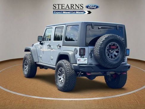 Used 2016 Jeep Wrangler Unlimited Rubicon AWD/4WD image 16