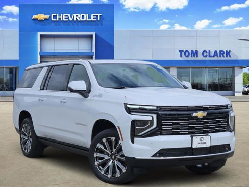 New 2026 Chevrolet Suburban High Country AWD/4WD image 1