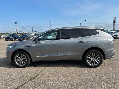 Used 2024 Buick Enclave Avenir w/ Avenir Technology Package AWD/4WD image 5