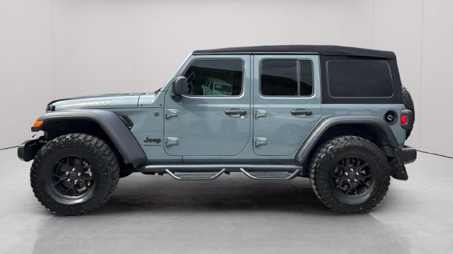 Used 2024 Jeep Wrangler Unlimited Sport AWD/4WD image 9