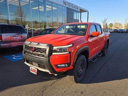New 2025 Nissan Frontier PRO-4X w/ Pro Convenience Package