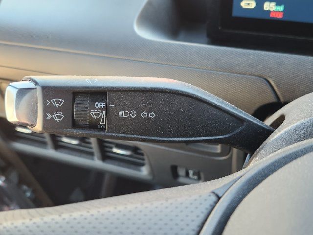 New 2025 Chevrolet Brightdrop 400 w/ Power Door Package AWD/4WD image 25
