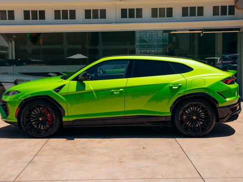 Used 2026 Lamborghini Urus S AWD/4WD image 45