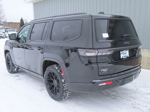 New 2026 Jeep Grand Wagoneer Limited image 10