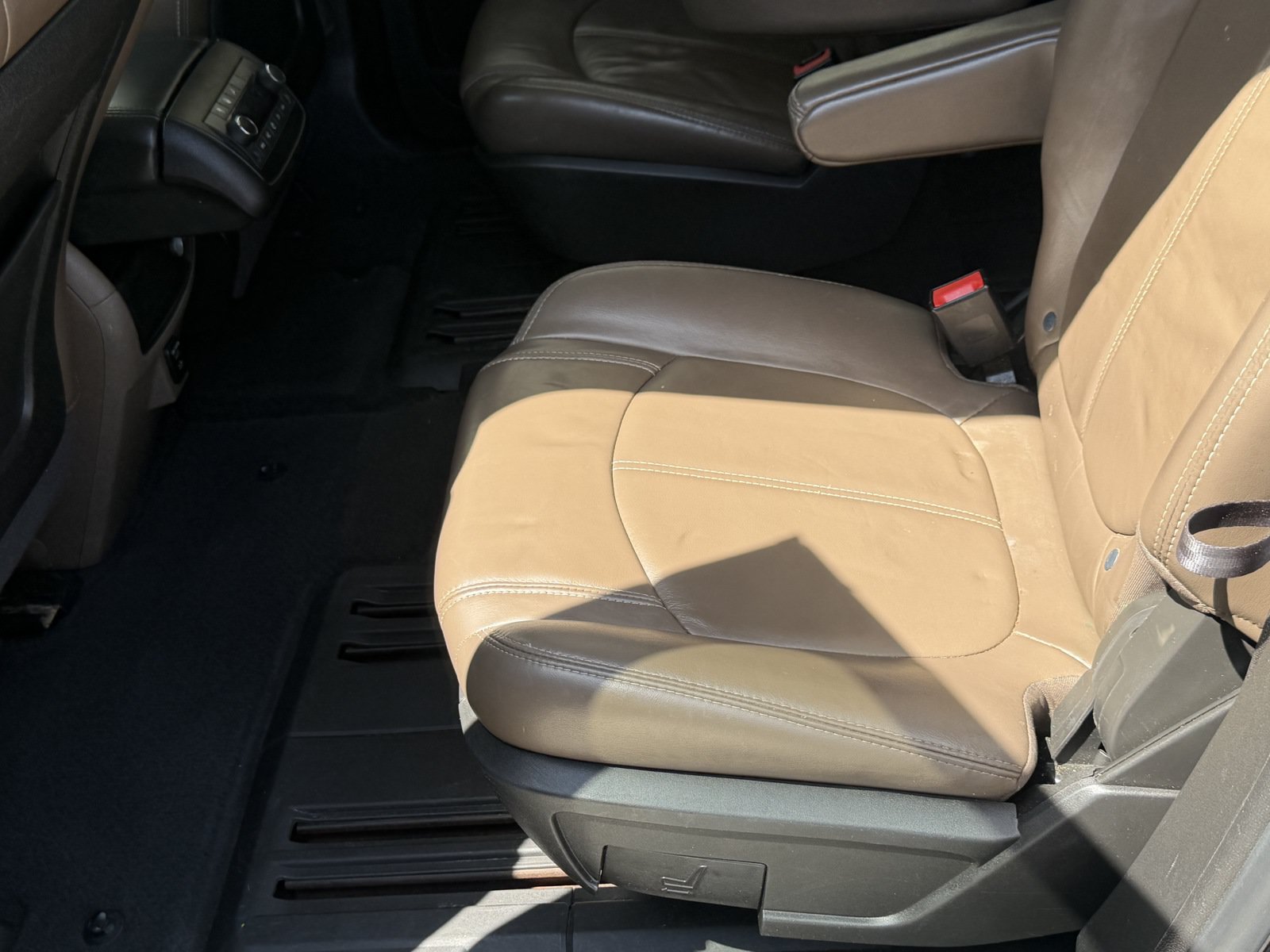 Used 2014 GMC Acadia SLT FWD image 21