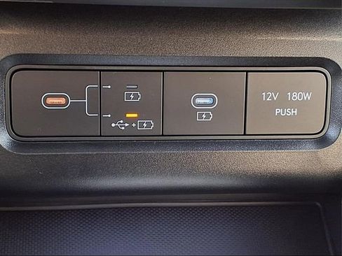 New 2026 Hyundai Tucson Limited image 15