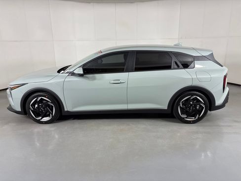 New 2026 Kia K4 GT-Line Turbo FWD image 5
