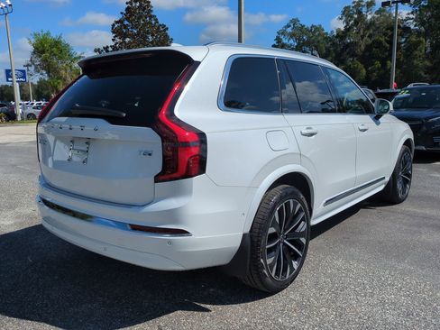 New 2026 Volvo XC90 T8 Plus w/ Protection Package Premier image 4