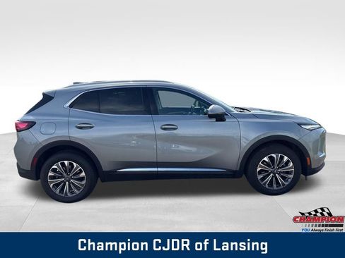 Used 2024 Buick Envision Preferred AWD/4WD image 9