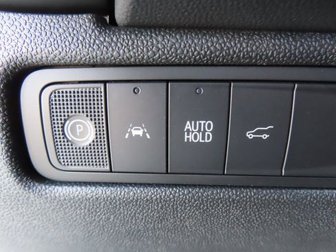 New 2025 Chevrolet Equinox EV RS image 15