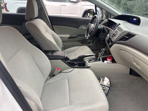 Used 2012 Honda Civic LX image 10