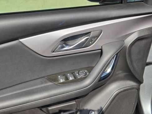 Certified 2024 Chevrolet Blazer LT w/ Convenience Package image 12