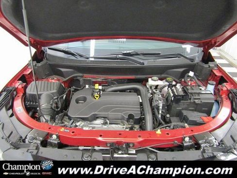 Certified 2026 Chevrolet Equinox ACTIV w/ LPO, Floor Liner Package image 36