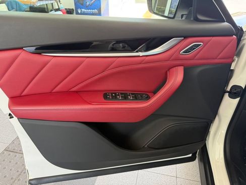 Certified 2022 Maserati Levante Modena AWD/4WD image 17