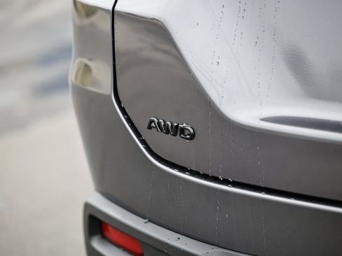 New 2026 Honda Pilot Touring image 12