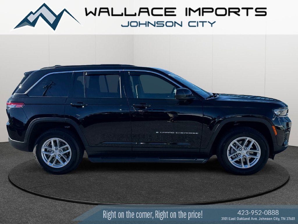 Used 2025 Jeep Grand Cherokee Laredo X w/ Luxury Tech Group I AWD/4WD image 6
