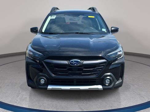 Used 2023 Subaru Outback Limited AWD/4WD image 2