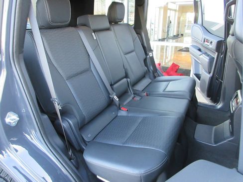 Used 2024 Toyota Land Cruiser image 19