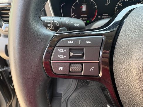 Used 2023 Honda Pilot EX-L image 14