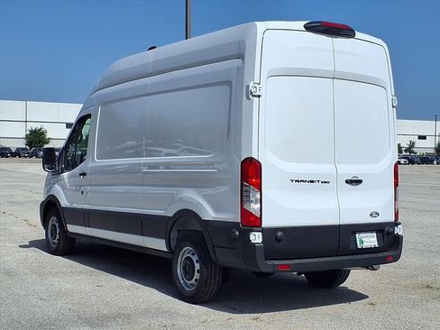 New 2026 Ford Transit 250 148 High Roof RWD image 6