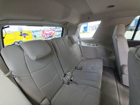 Used 2017 Cadillac Escalade Premium Luxury image 23