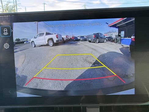 Used 2024 Hyundai Kona SE image 22