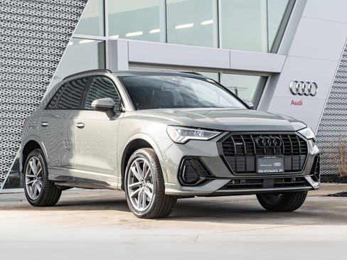 Certified 2025 Audi Q3 2.0T Premium w/ Convenience Package image 1