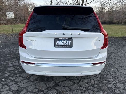 Certified 2024 Volvo XC90 B5 Plus w/ Protection Package Premier image 7