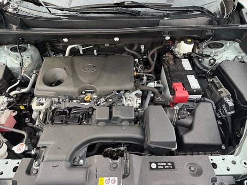 Used 2023 Toyota RAV4 XLE Premium image 10