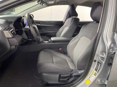 Certified 2025 Toyota Camry LE image 12