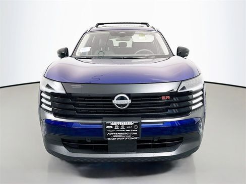 New 2026 Nissan Kicks SR image 2