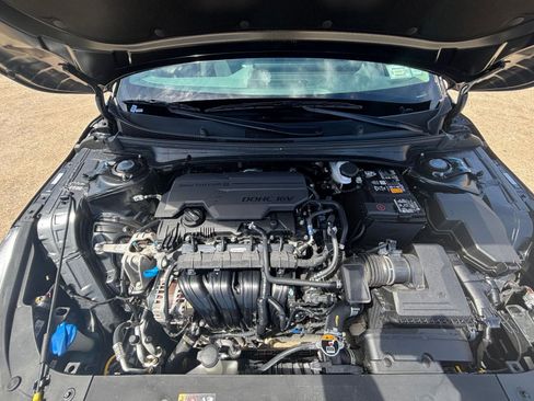 Used 2025 Kia K4 LXS image 31