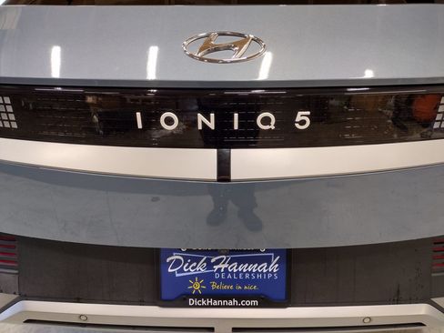 Certified 2024 Hyundai Ioniq 5 SEL RWD image 16